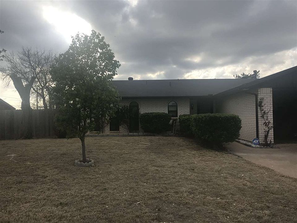1st image of 2306 NW 49th St