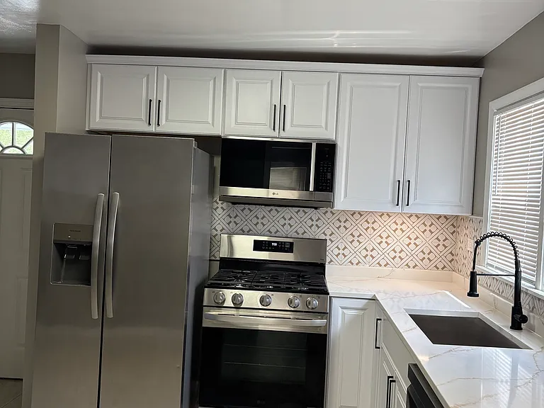 2315 Elim Ave — Photo 4