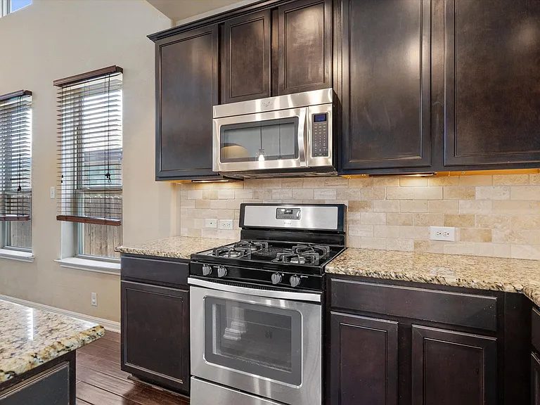 7337 Menchaca Rd #29 — Photo 20