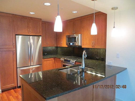 3rd image of 10610 NE 9th Pl Unit 603