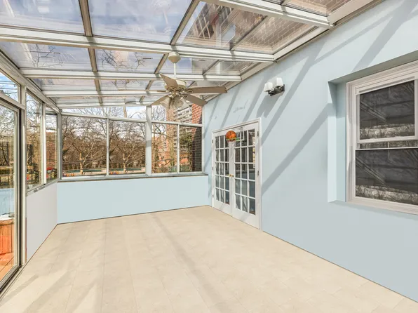 4601 Henry Hudson Parkway West image 5 of 18