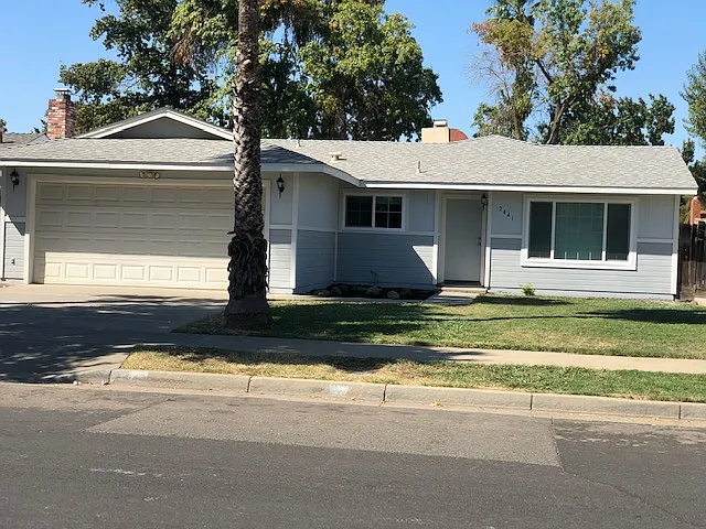 2441 Crystal Springs Ave photo 1