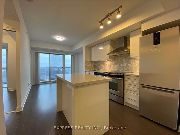 3rd image of 58 Orchard View Blvd #1601