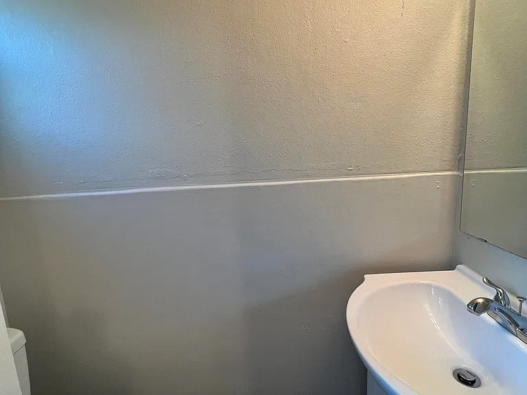 2613 Rippee Rd — Photo 17