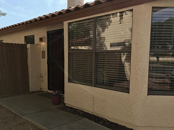 3rd image of 4517 E Glade Cir