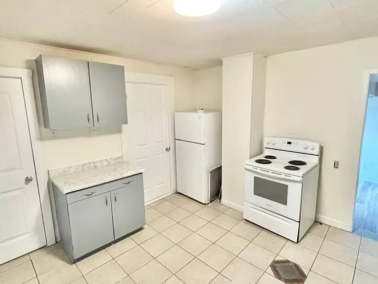 539 Union St #3 — Photo 1