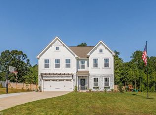 139 Sherwood Ct, Advance, NC 27006