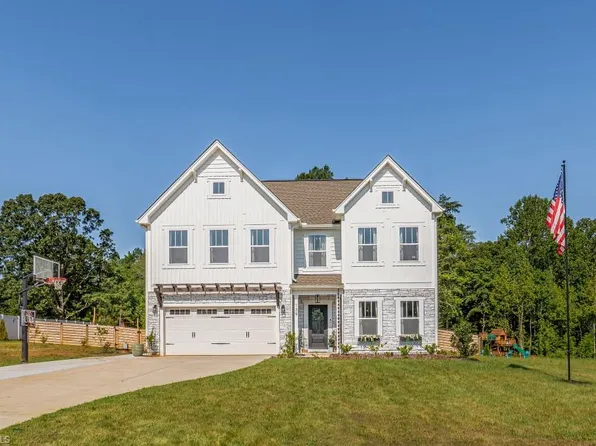 139 Sherwood Ct, Advance, NC 27006