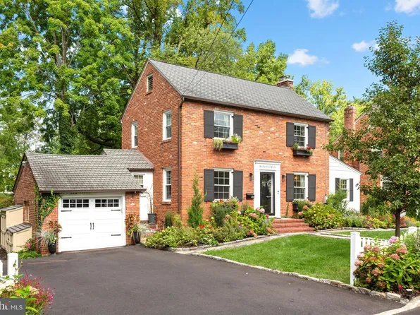 451 Elm Ave, Haddonfield, NJ 08033