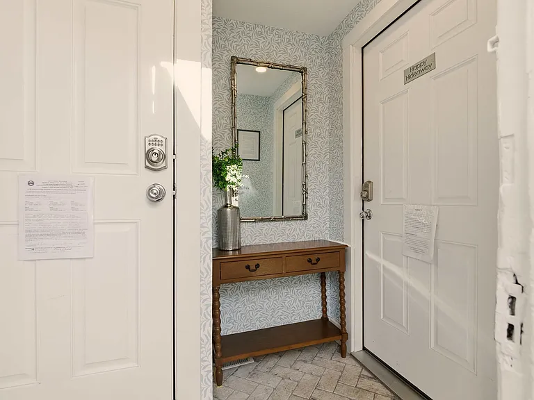 38 Pope St #1 — Photo 16