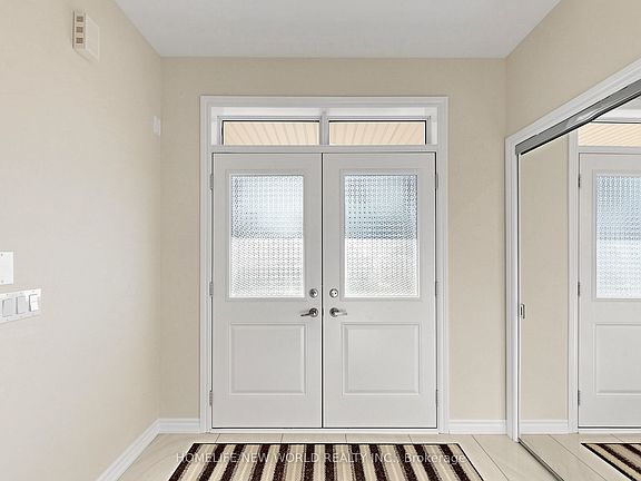 5th image of 2458 Bridle Rd