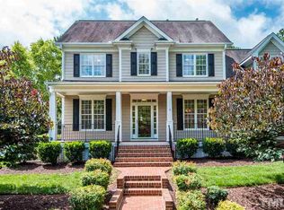 321 Crossway Ln, Holly Springs, NC 27540