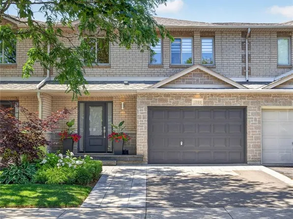 1253 Stephenson Dr, Burlington, ON L7S 2B3