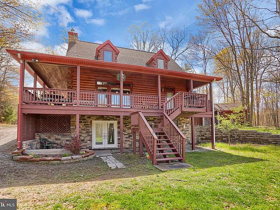 2nd image of 17526 Country Cottage Ln