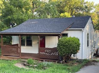 11321 E 10th St S, Independence, MO 64054