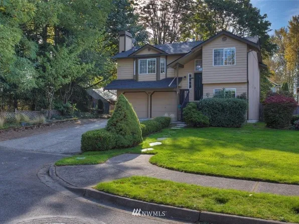 6420 27th St NE #Top, Tacoma, WA 98422