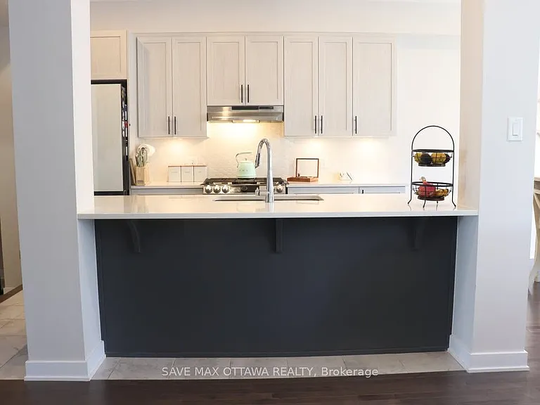 619 Terrier Cir — Photo 3
