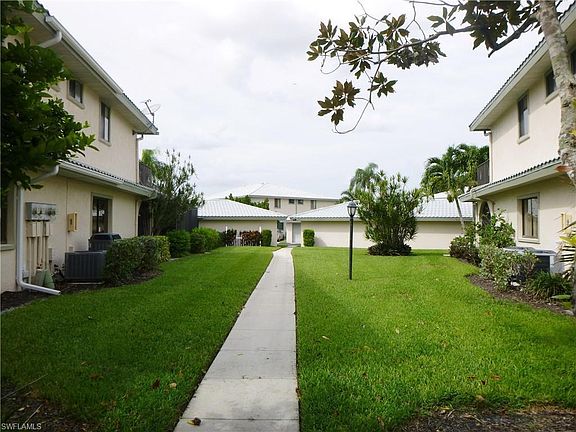5th image of 27681 Hacienda East Blvd APT 321D
