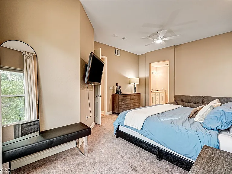 56 E Serene Ave #225 — Photo 31