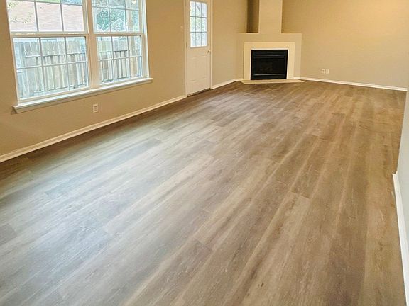 3rd image of 4146 Sunrise Crest Dr