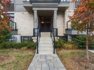 30 Halliford Pl #213, Brampton, ON L6P 4N6