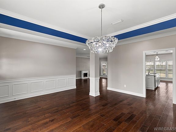 3rd image of 202 Cotton Ridge Ln