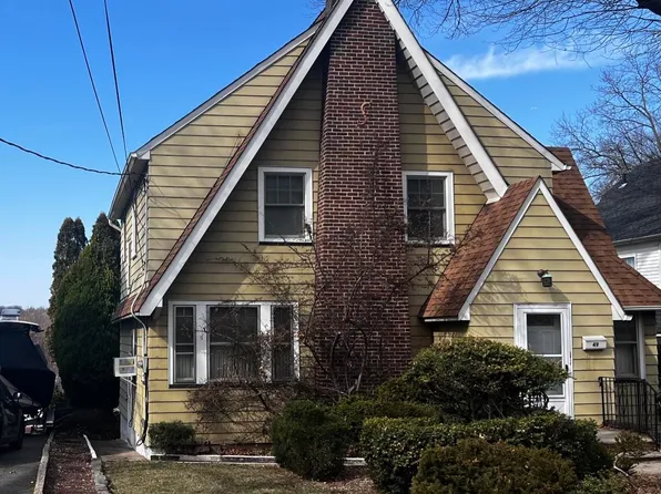 49 Livingston Ave, Kearny, NJ 07032