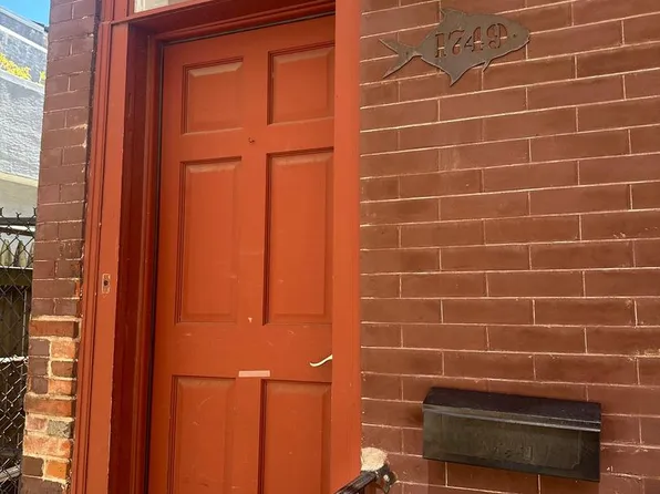 1749 Sepviva St, Philadelphia, PA 19125