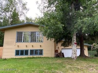 2604 Glenkerry Dr, Anchorage, AK 99504