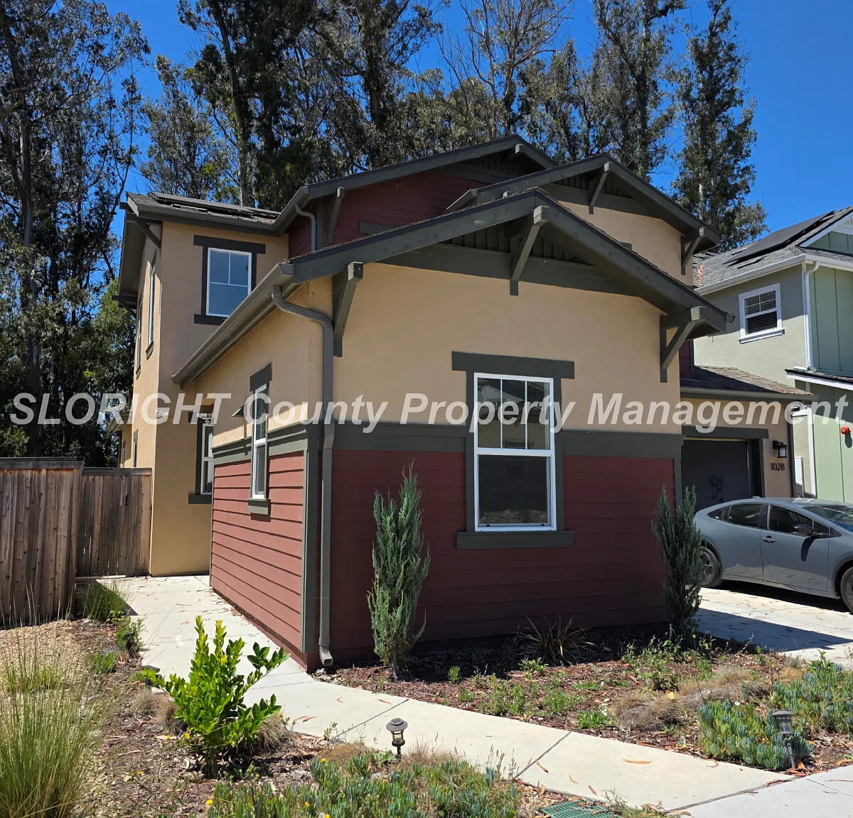 4 bed, 2.5 bath, $4,900 — Photo 1