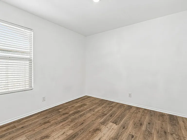 1631 Rosy Finch Dr — Photo 18