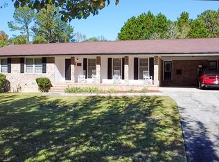 319 Sweetbriar Ln, Griffin, GA 30224