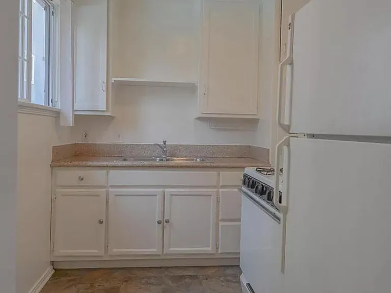 3823 Los Feliz Blvd #9 — Photo 8