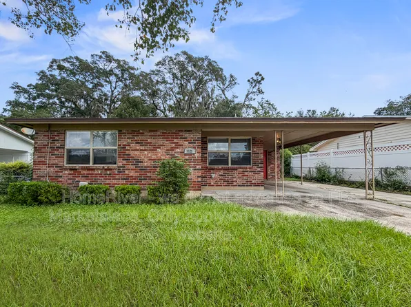 9525 Spottswood Rd, Jacksonville, FL 32208