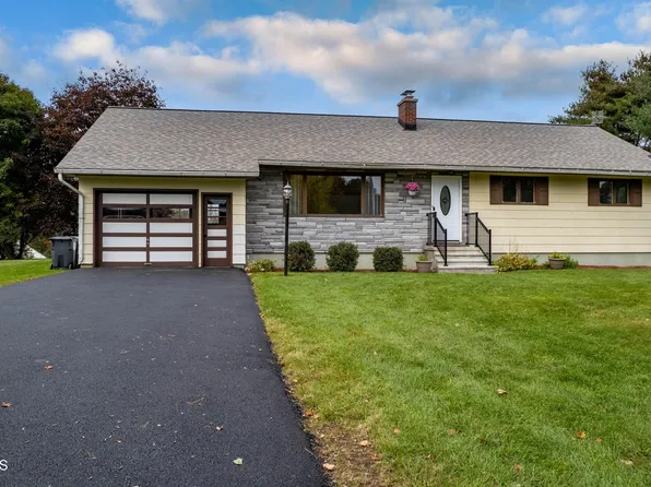 139 County Highway 110, Broadalbin, NY 12025