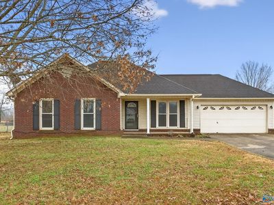 137 Clear Creek Dr, New Market, AL, 35761