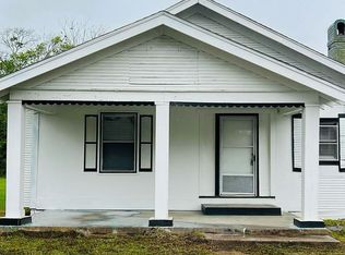 3327 Procter St, Port Arthur, TX 77642