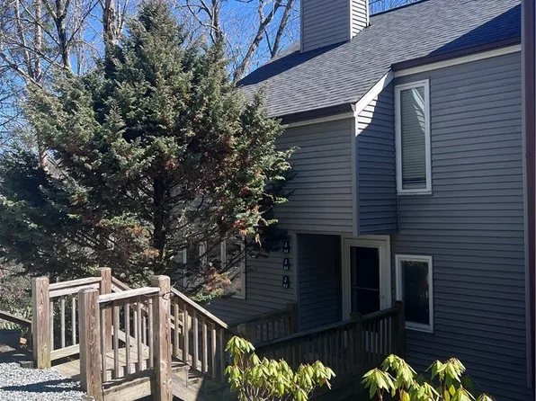 165 Briarcliff Road #J42, Banner Elk, NC 28604