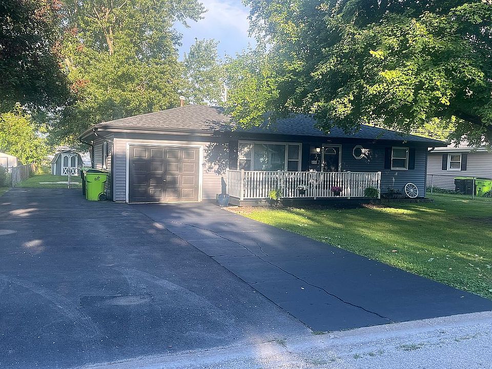 1st image of 212 W Plains Dr