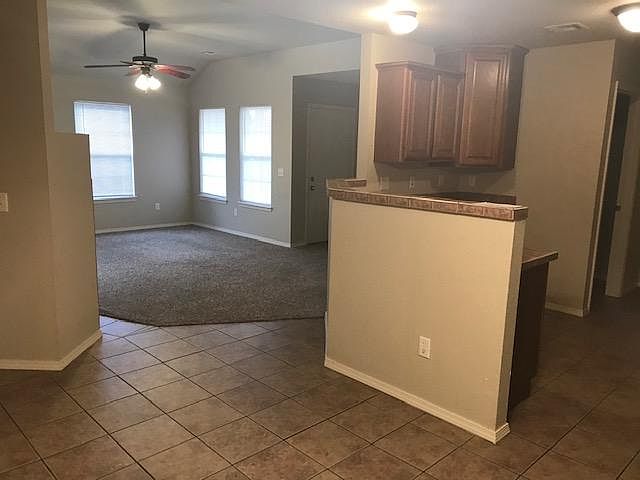 2nd image of 2784 W Wildwood Dr