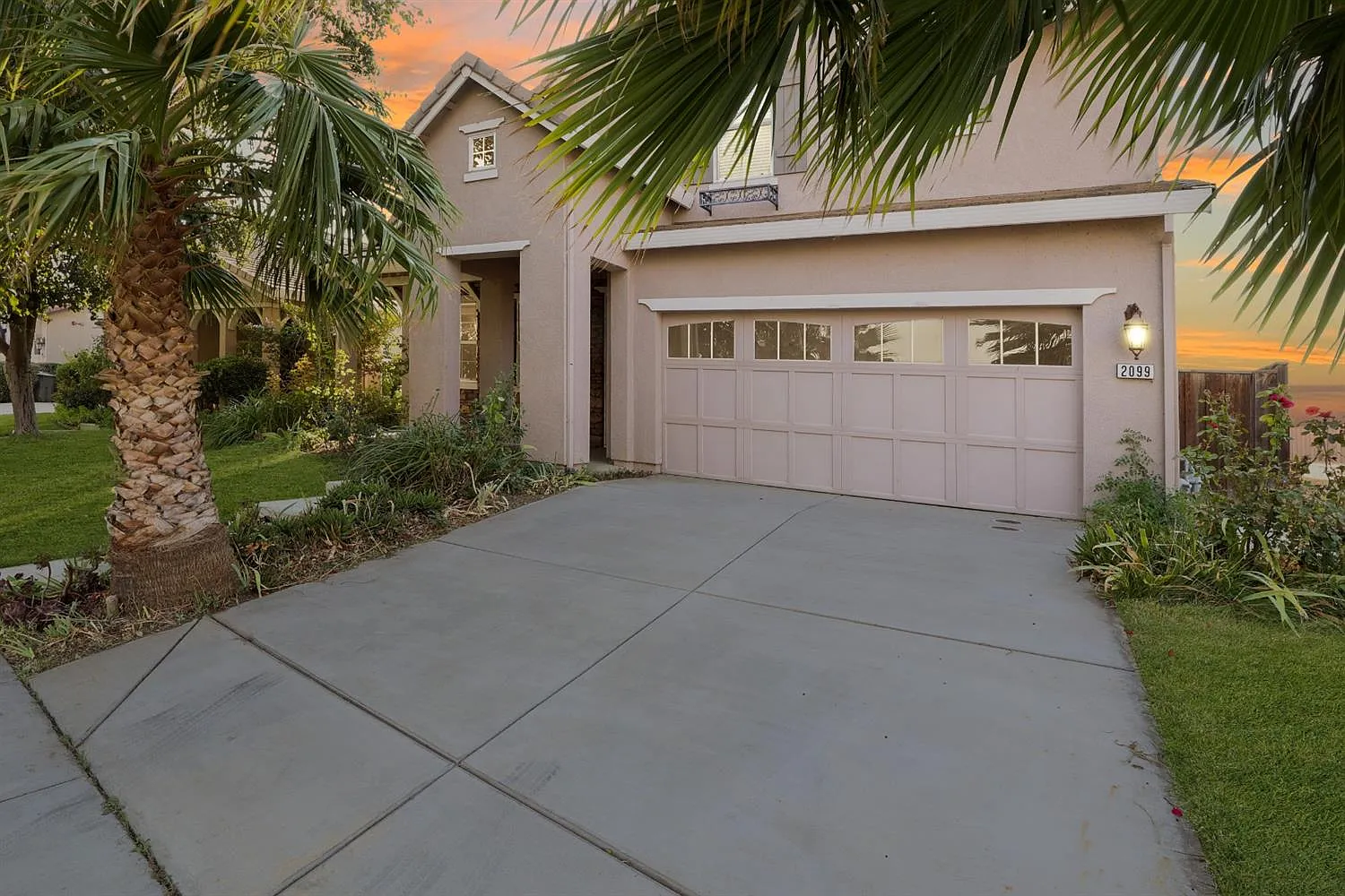 2099 Stewart Cir photo 1