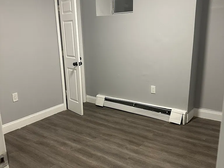 4766 Carpenter Ave #1 — Photo 7