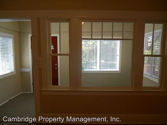 5th image of 351 Leland Ave