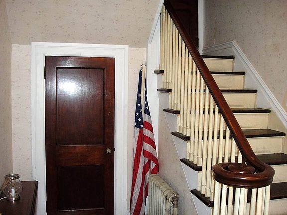 5th image of 6 Sterling St