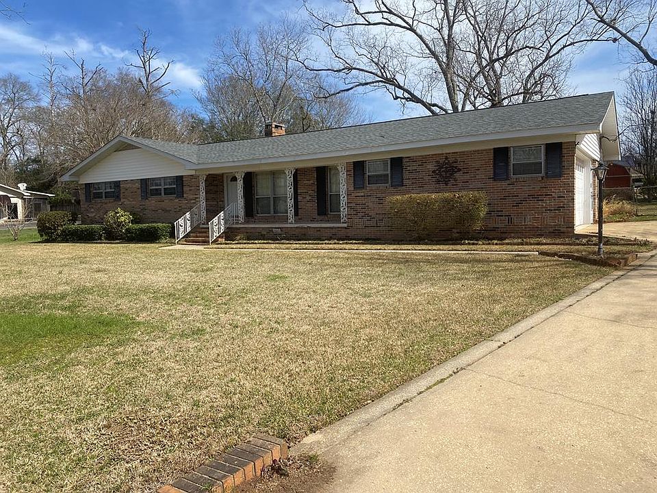 1st image of 111 Dixie Dr