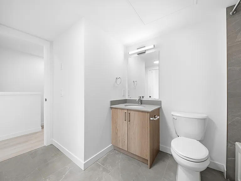 31 Mill St #12 — Photo 30
