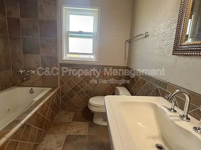 19010 Cliveden Ave — Photo 13