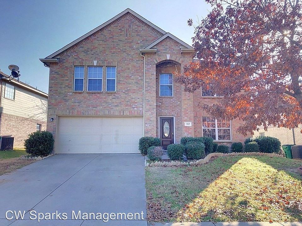 1st image of 1117 Charlotte Dr