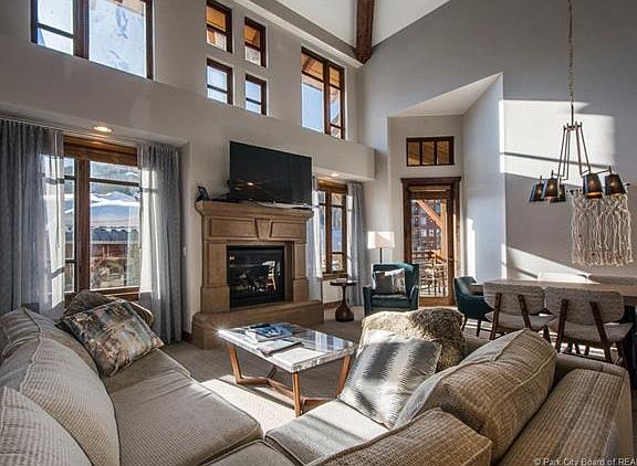 4th image of 3558 N Escala Ct #447