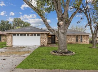 236 Evelyn St, Desoto, TX 75115